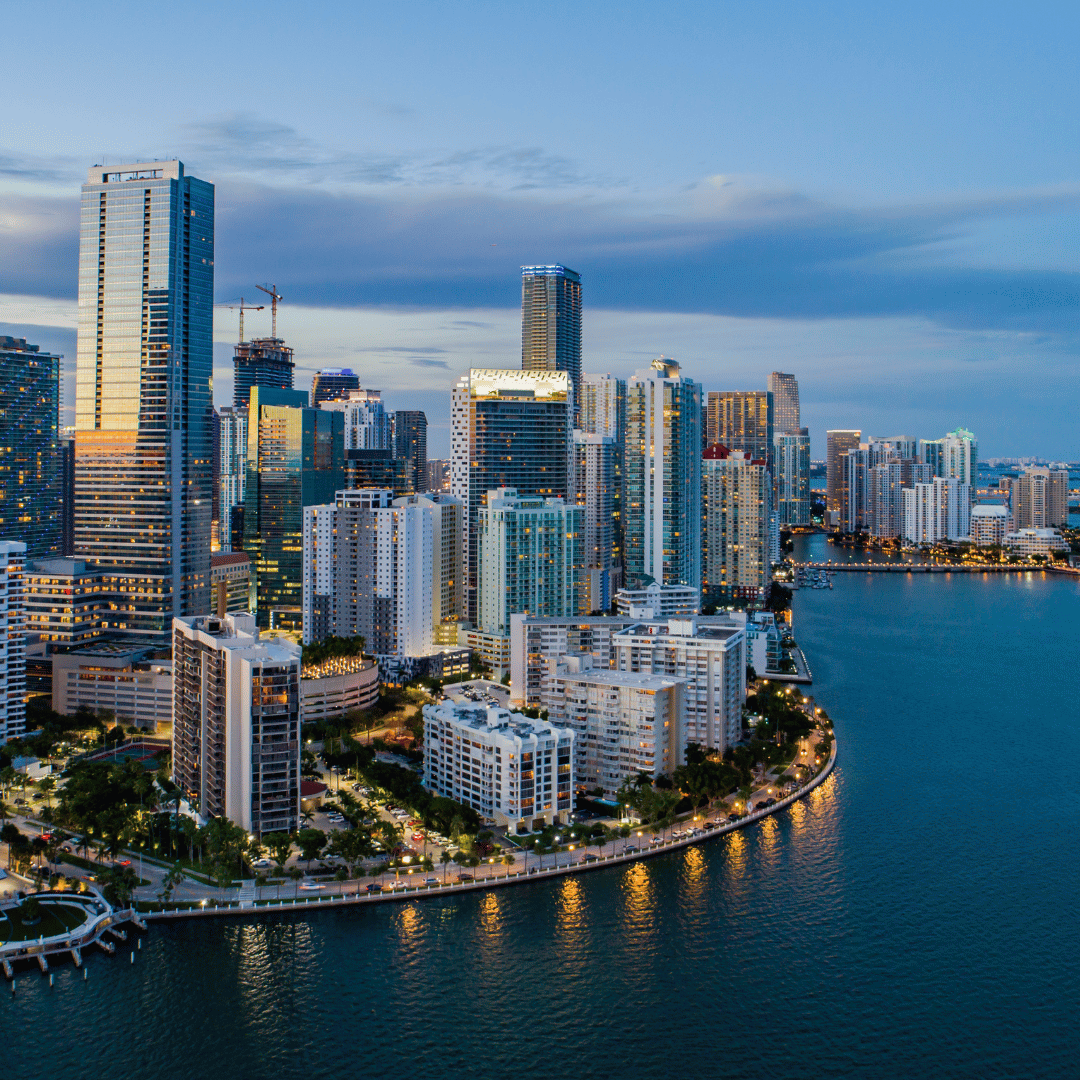 Miami Beach city skuline